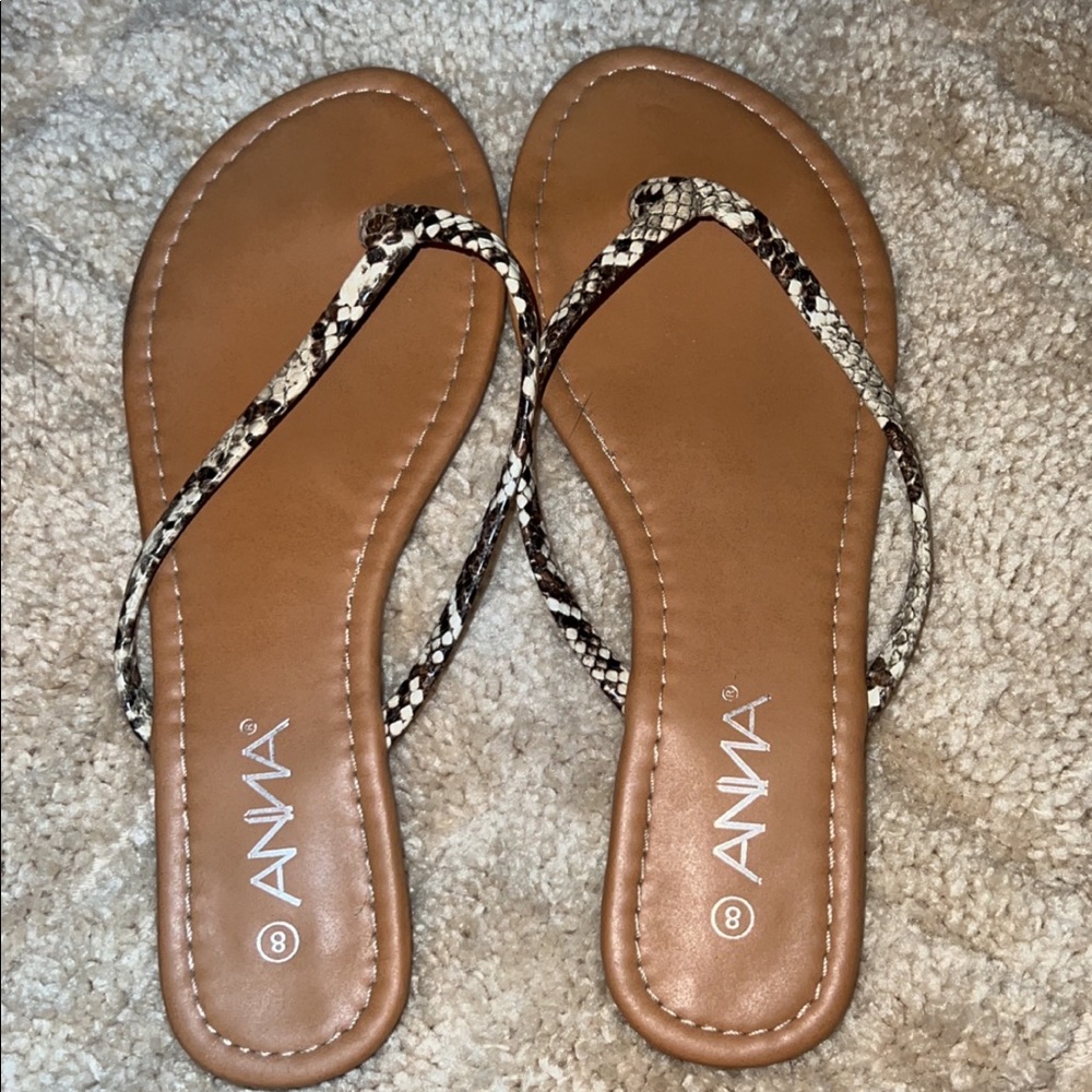 Size 8 flip flops